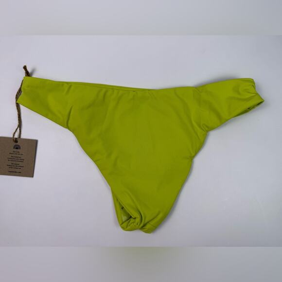 NWT Free People x Toast Bikini Set One Shoulder Top Low Rise Bottom
Daiquiri XS - Picture 8 of 10